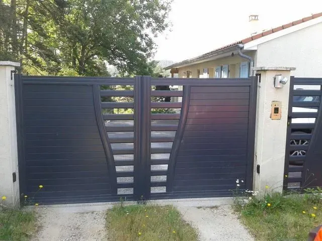 Pourquoi mettre un portail à l'entrée de son domicile ?