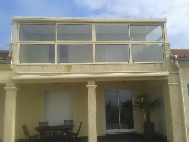 véranda à Bas-en-Basset